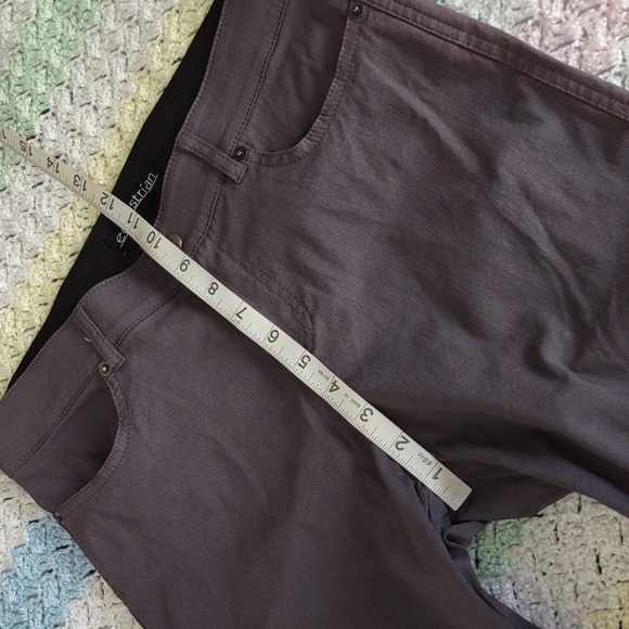 Equestrian Size Medium Grey Pants *Flawed* - Picture 12 of 16